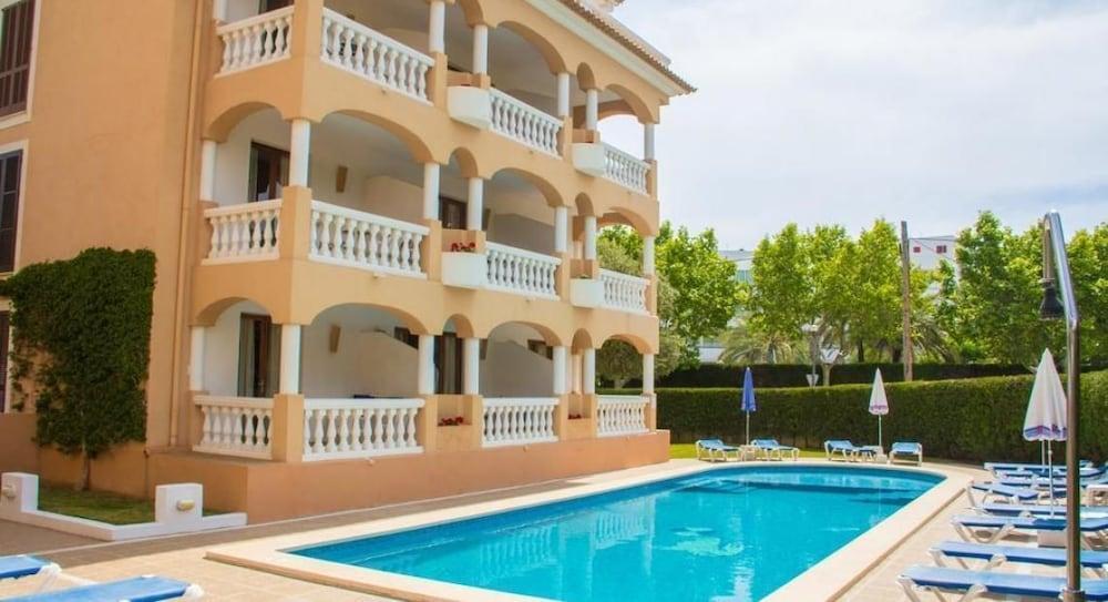 كانياميل Apartamentos S'Olivera المظهر الخارجي الصورة
