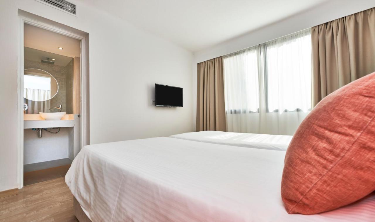 كانياميل Apartamentos S'Olivera المظهر الخارجي الصورة