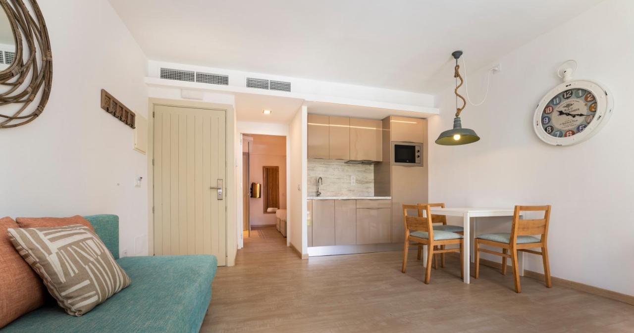 كانياميل Apartamentos S'Olivera المظهر الخارجي الصورة